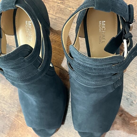 Michael Kors Blue Suede Strappy Stiletto Heels EUC - Picture 8 of 9